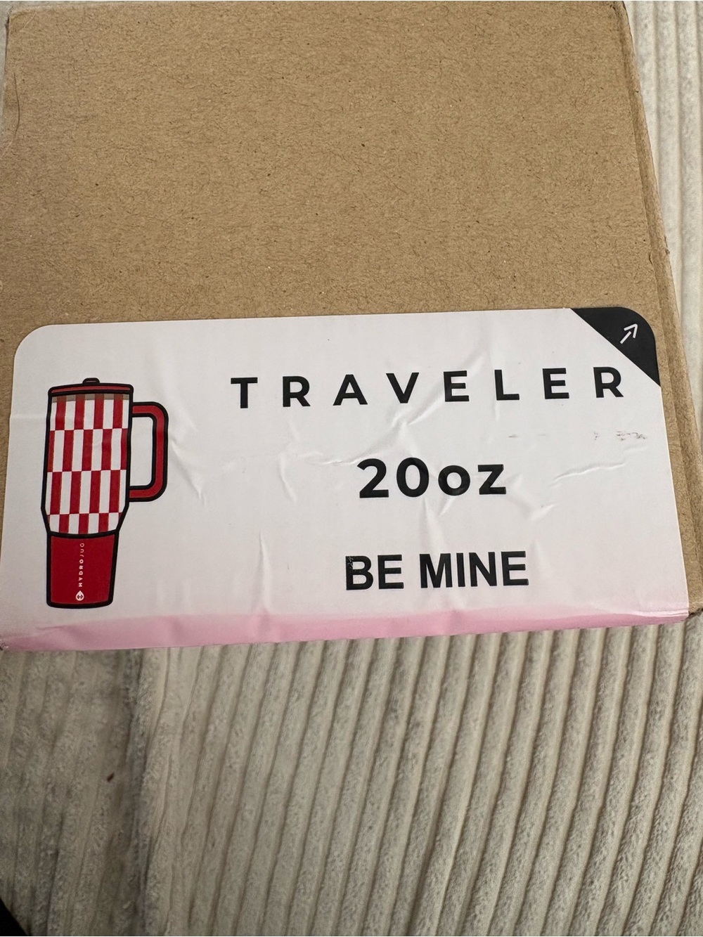 HydroJug Be Mine Red & Pink Checker Traveler 20oz - Picture 4 of 4